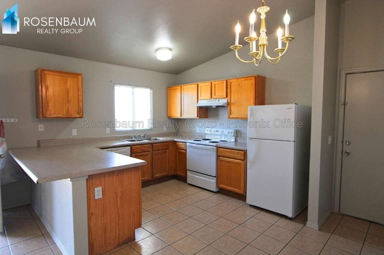 13295 S Durango Rd #3 - Photo 5 of 17