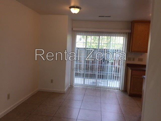 2935 Willowbrook Dr #A - Photo 5 of 10