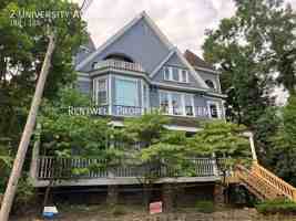 featured image of 2 University Ave #1