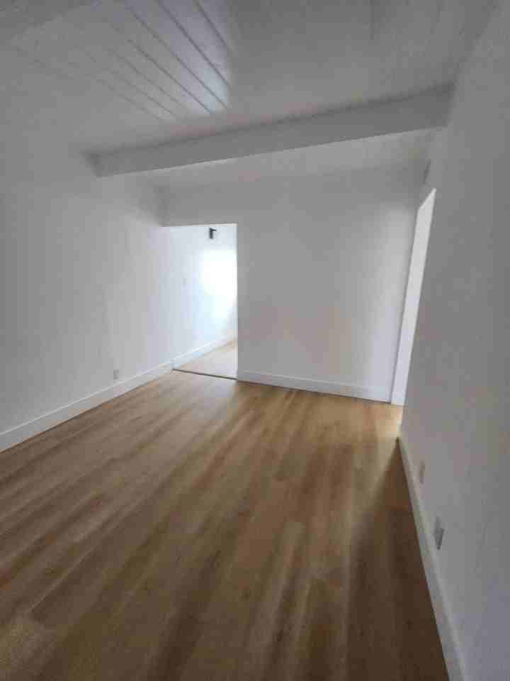 10508 S Inglewood Ave #6 - Photo 6 of 13