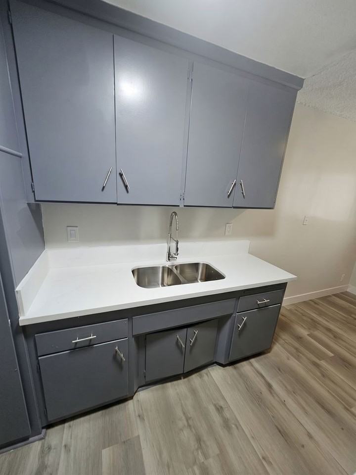 14815 Crenshaw Blvd #22 - Photo 2 of 9