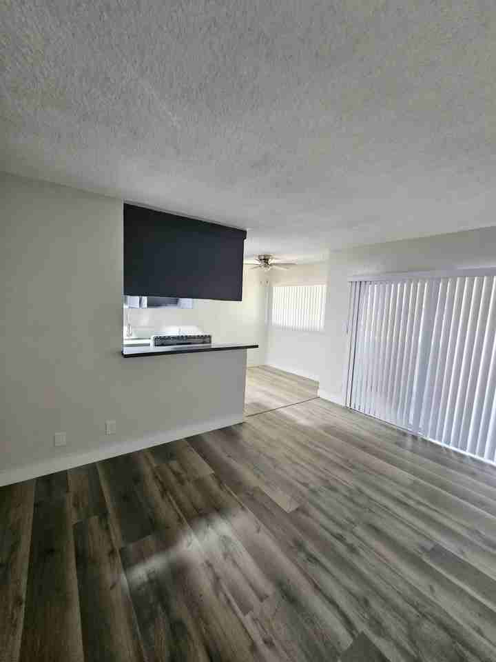 14815 Crenshaw Blvd #22 - Photo 4 of 9