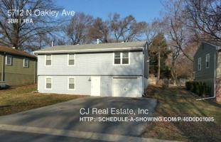 featured image of 5712 N Oakley Ave
