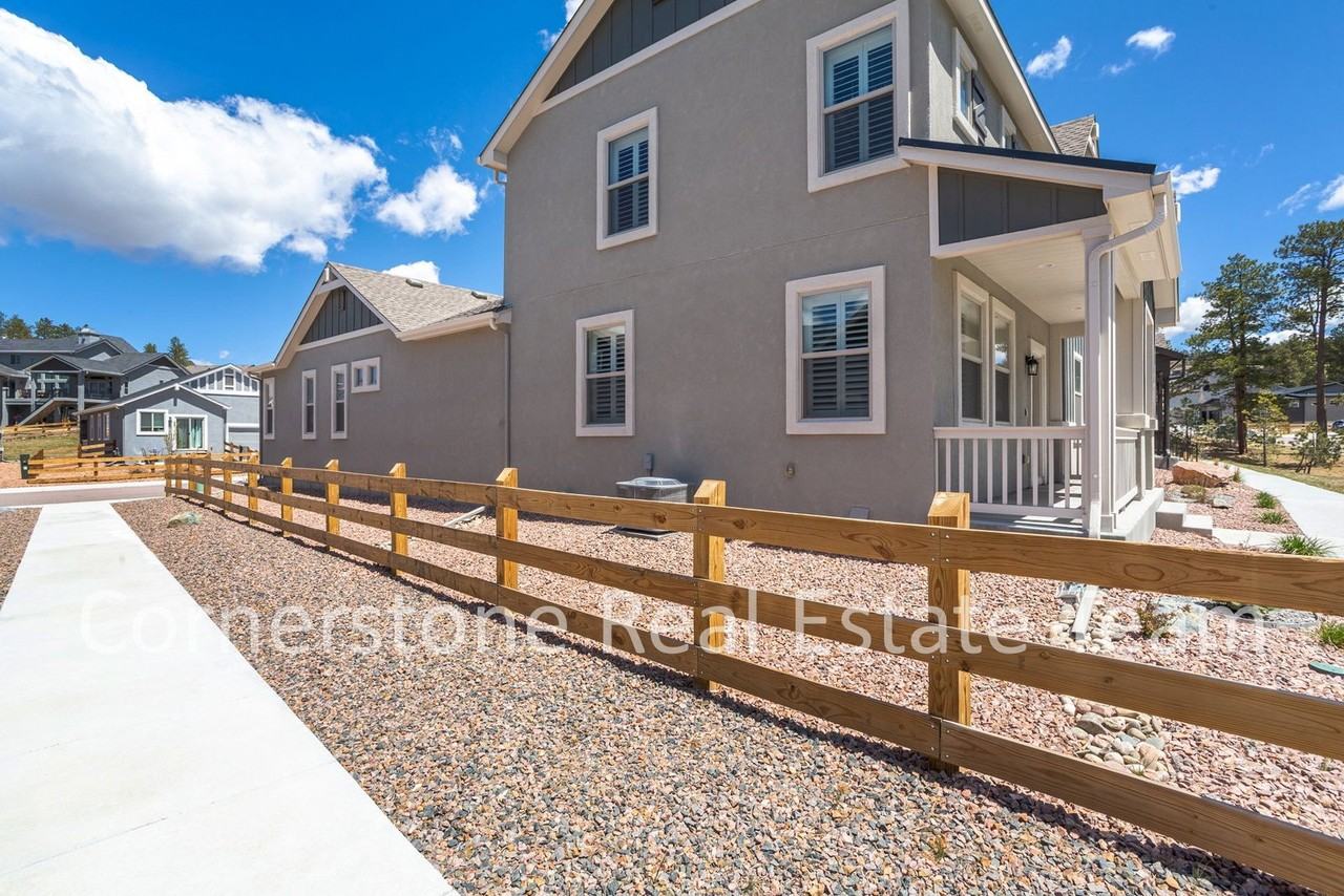 747 Sage Forest Ln - Photo 7 of 39