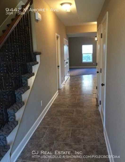 9442 N Amoret Ave - Photo 2 of 9