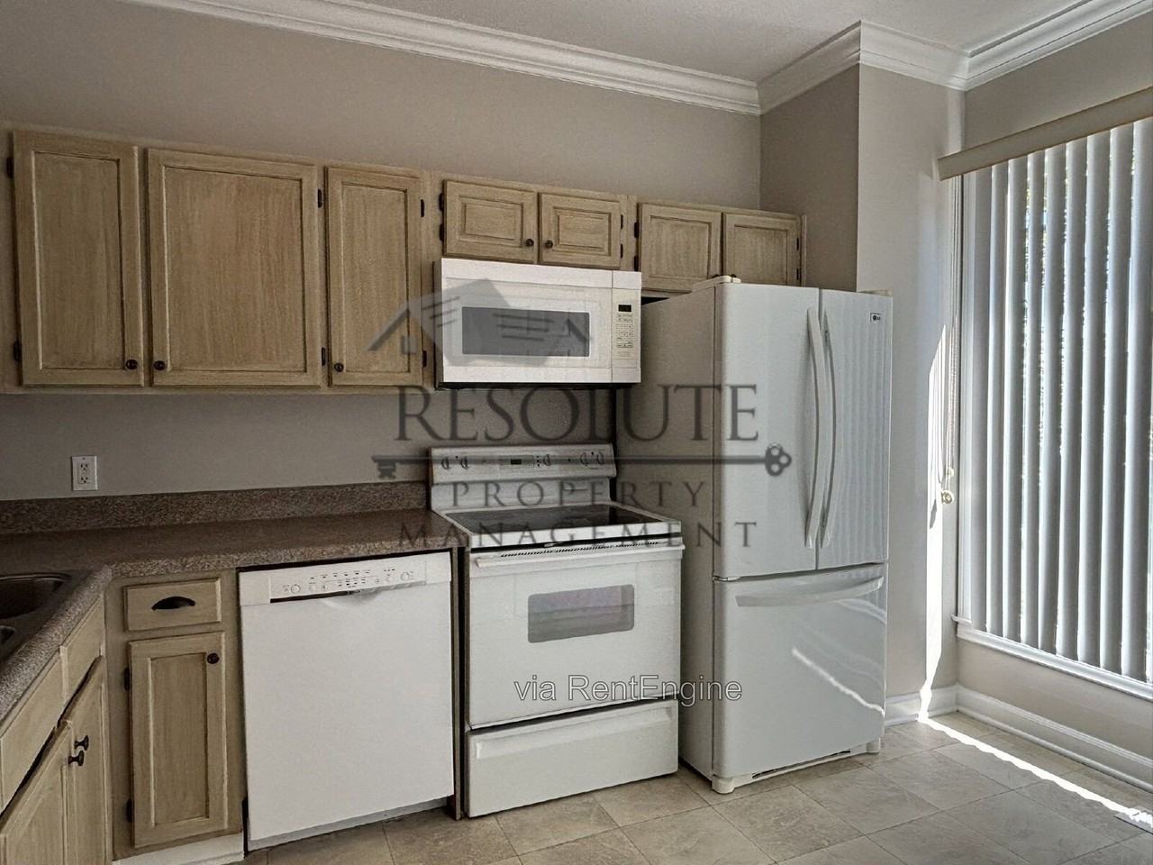 6123 Highcastle Ct - Photo 3 of 11