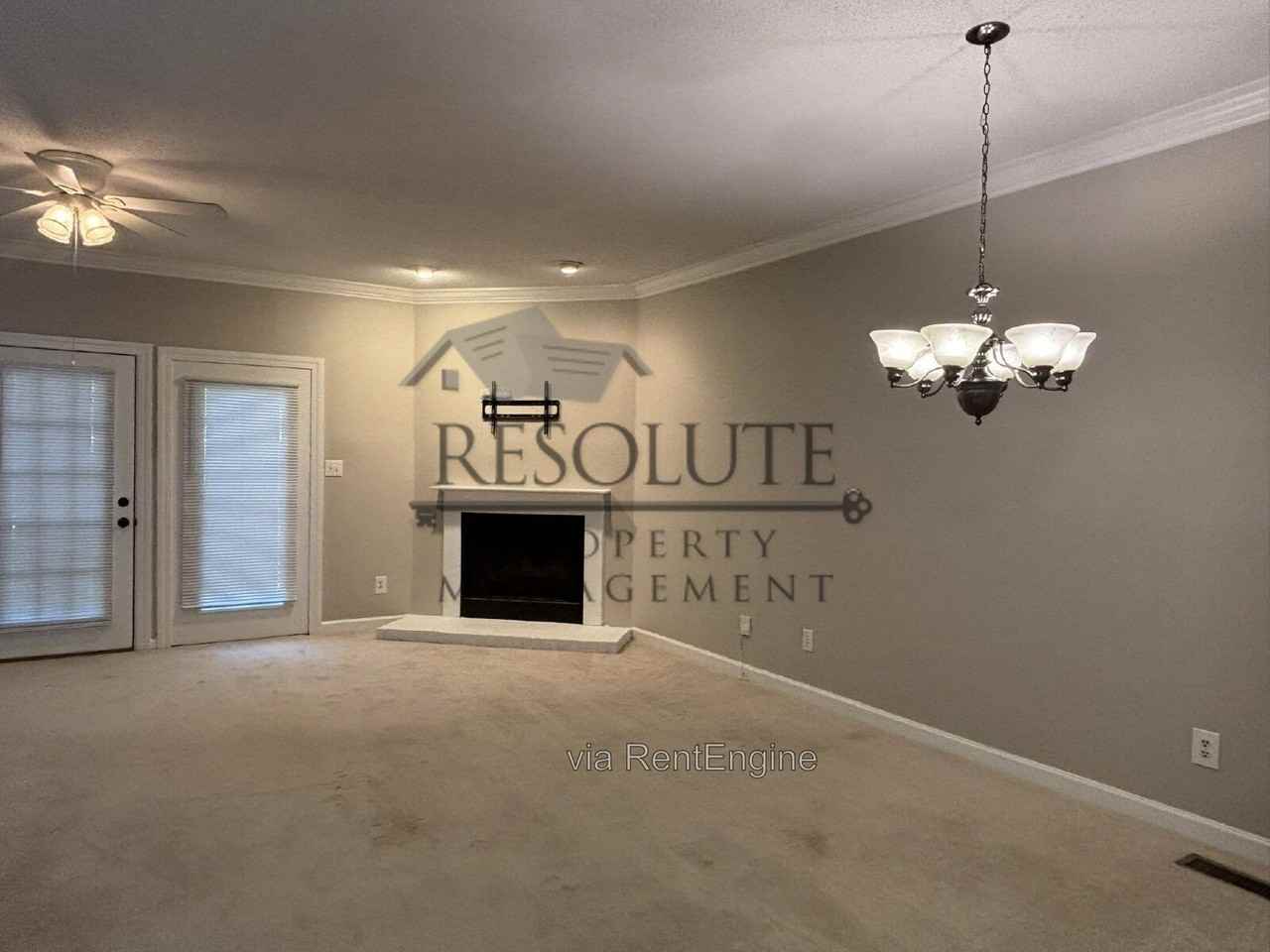 6123 Highcastle Ct - Photo 4 of 11