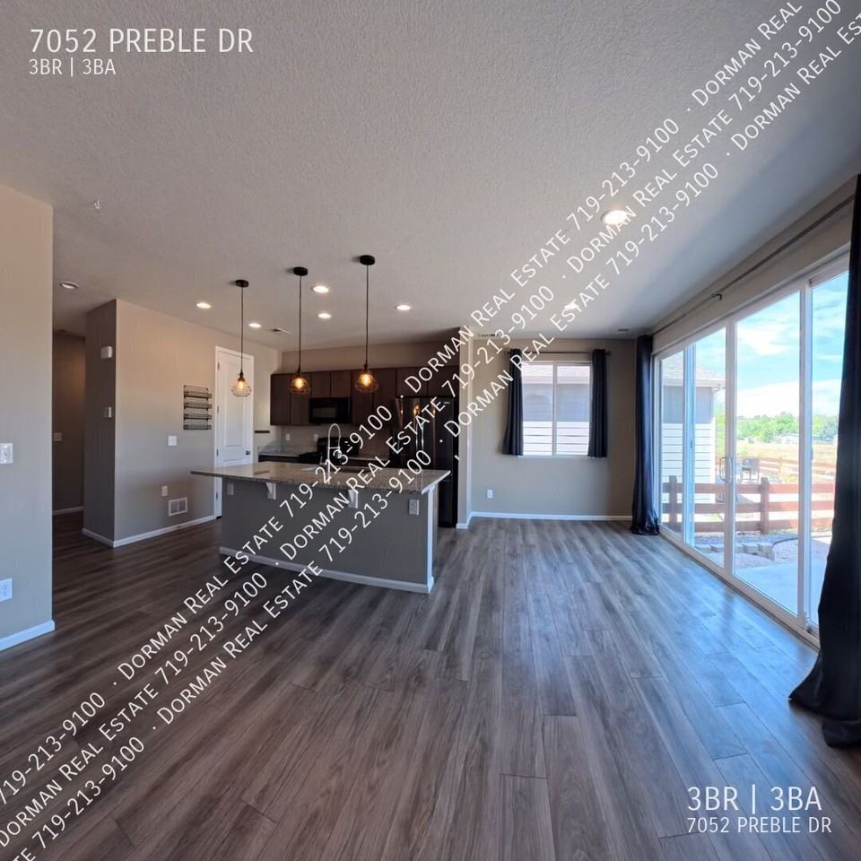 7052 Preble Dr - Photo 2 of 14