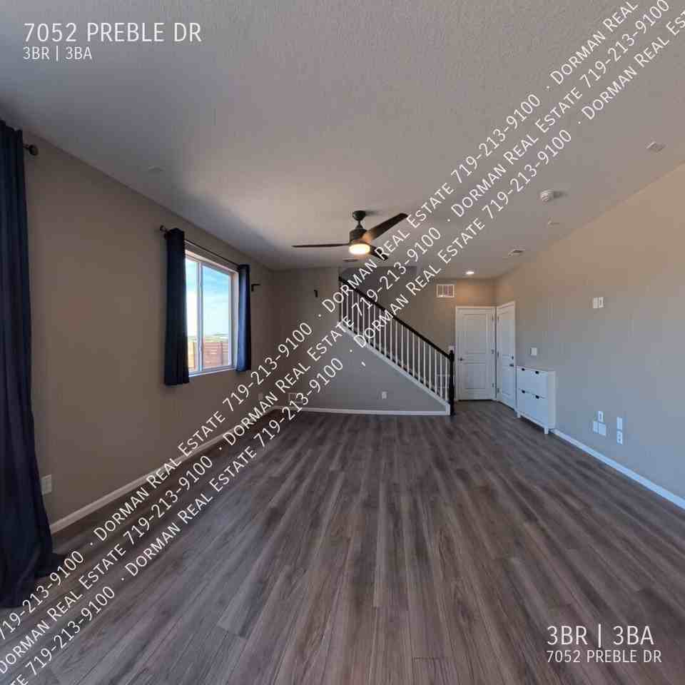 7052 Preble Dr - Photo 4 of 14