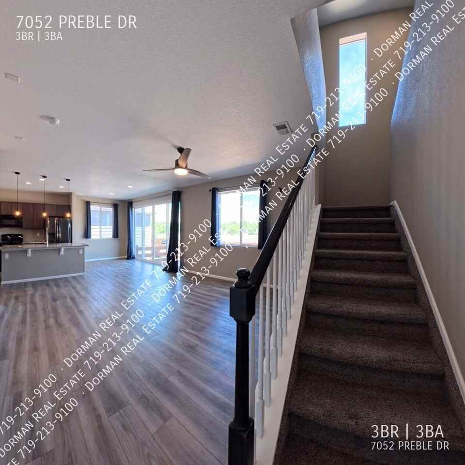 7052 Preble Dr - Photo 5 of 14