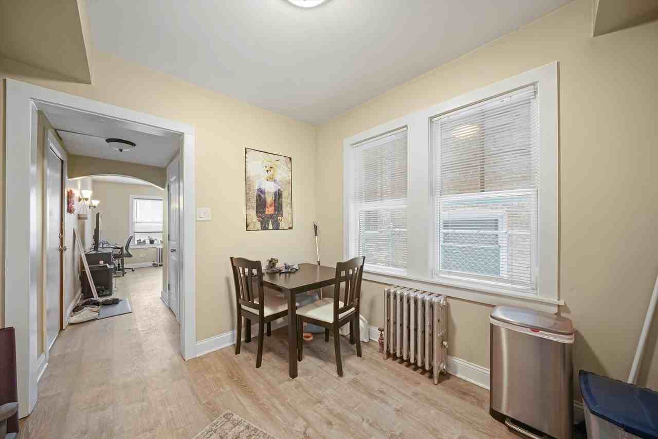 1923 Grove Ave #4 - Photo 7 of 15