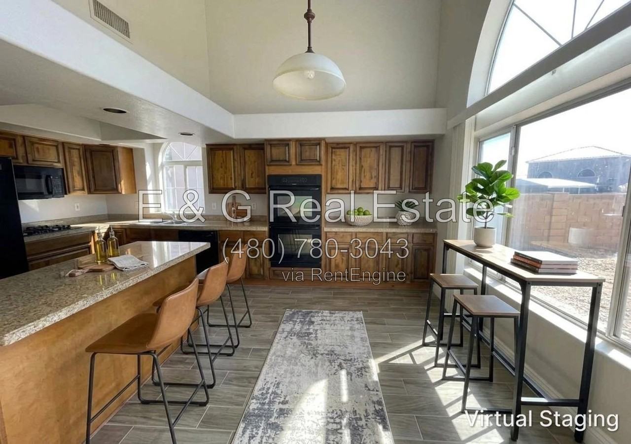 10925 W Kaler Dr - Photo 3 of 29