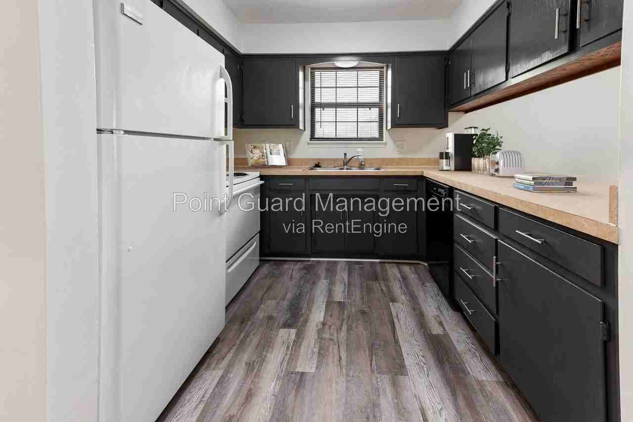 7001 N Chas Dr #D - Photo 2 of 25