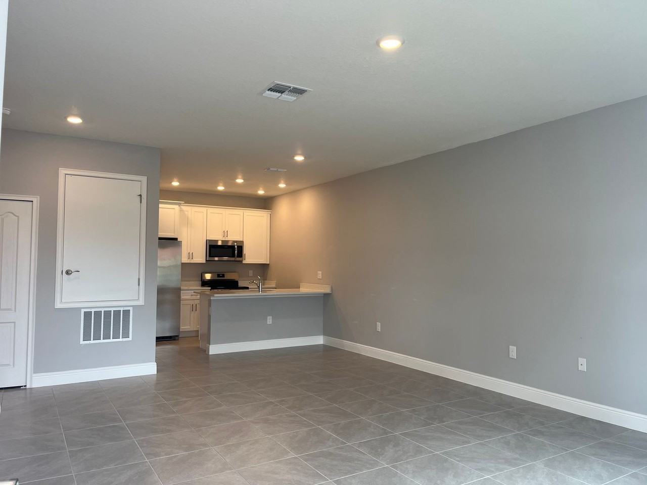 1746 Coriander Dr #1746 - Photo 4 of 28