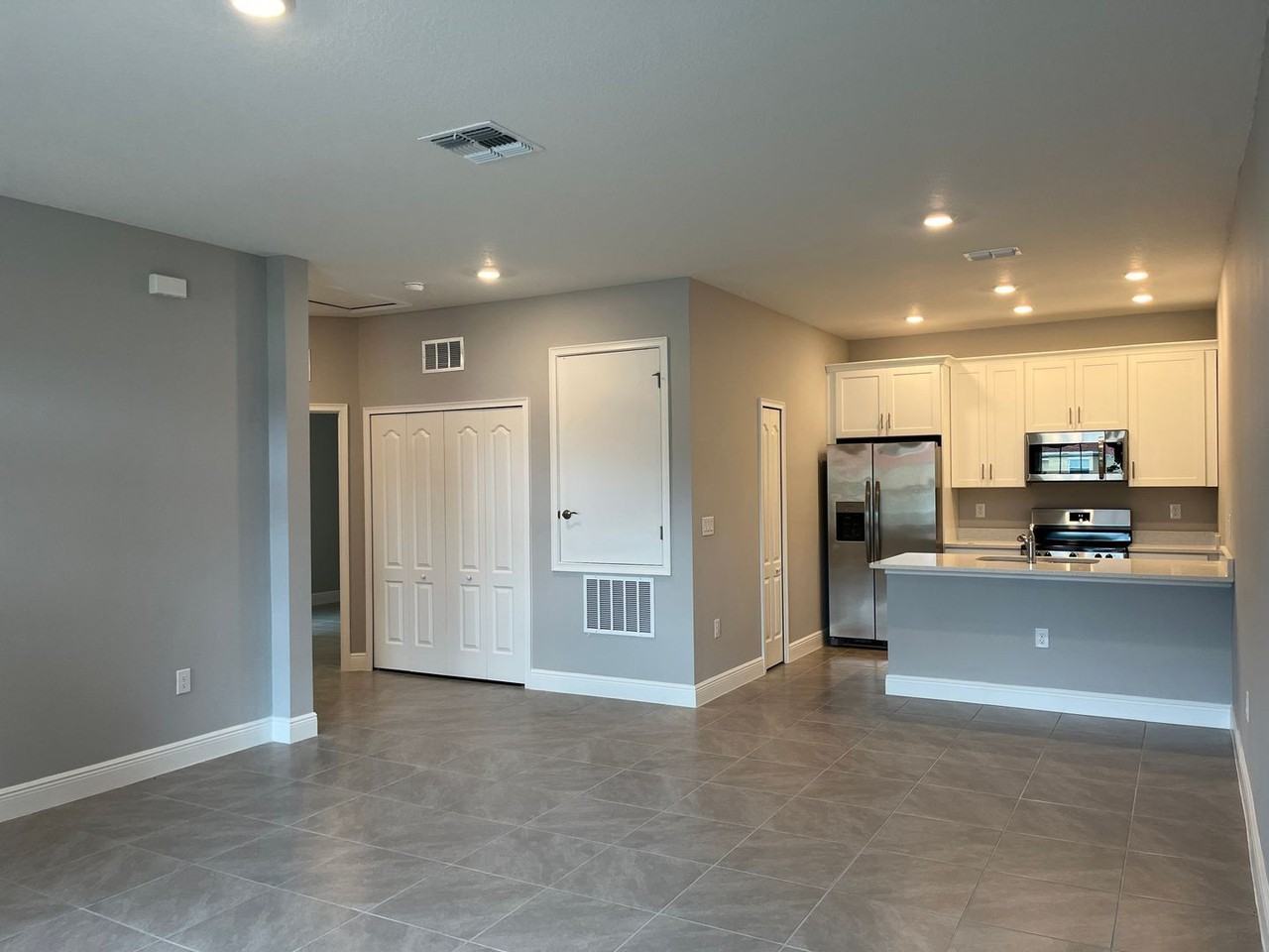 1746 Coriander Dr #1746 - Photo 5 of 28