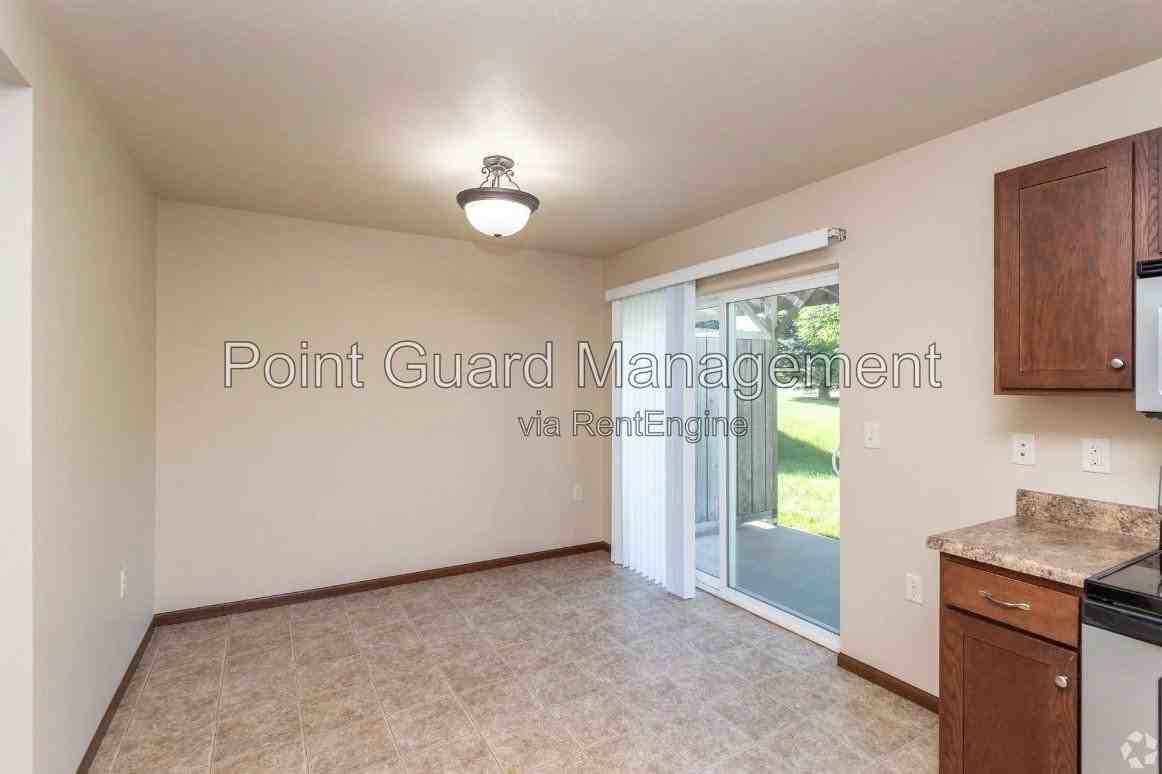 7605 W Snapdragon St #7605-3 - Photo 3 of 17