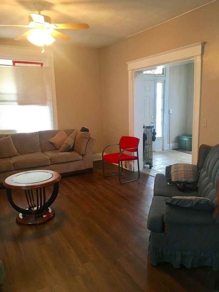 2318 Rohs St - Photo 5 of 6