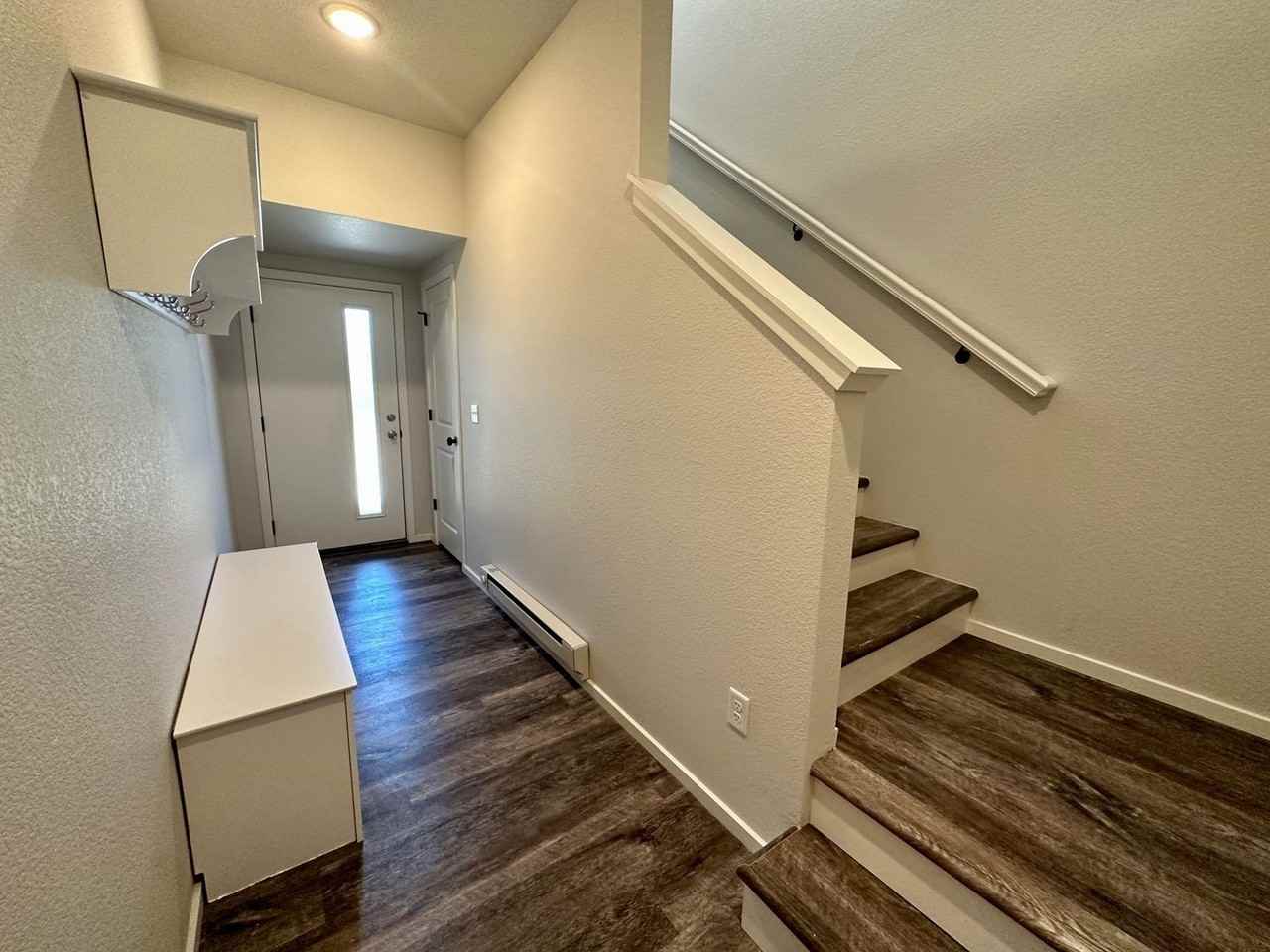 2080 Autumn Moon Dr #6 - Photo 7 of 37