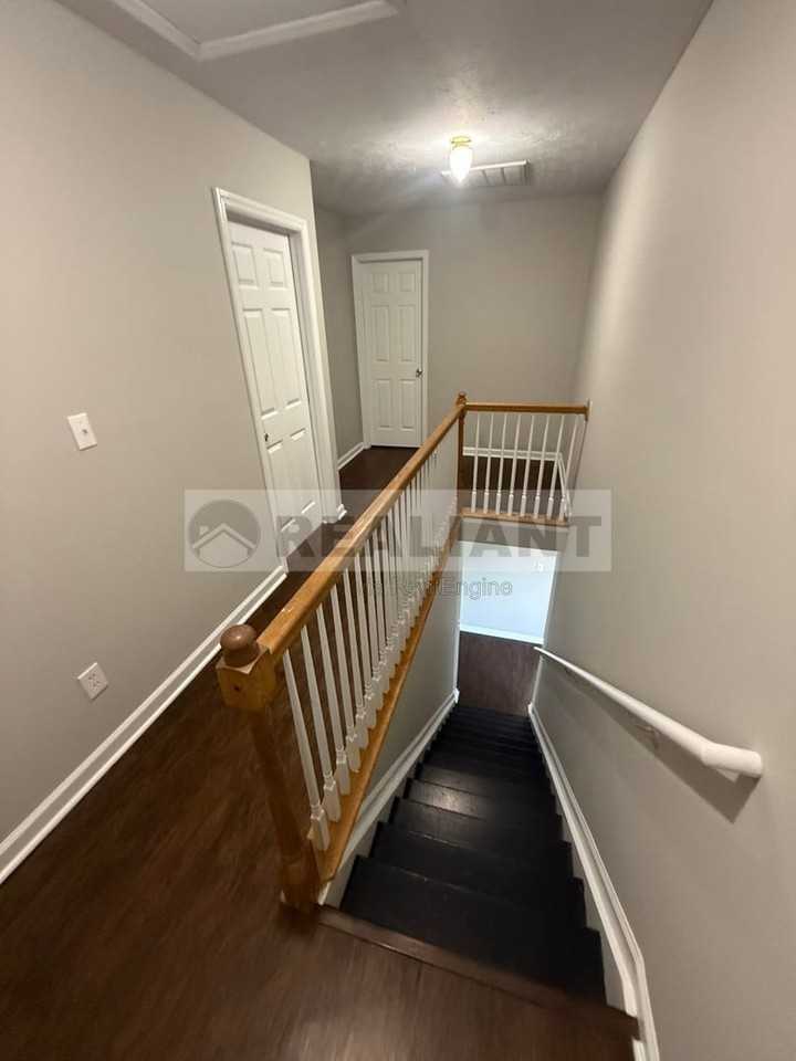 118 Maple Leaf Ln - Photo 4 of 6