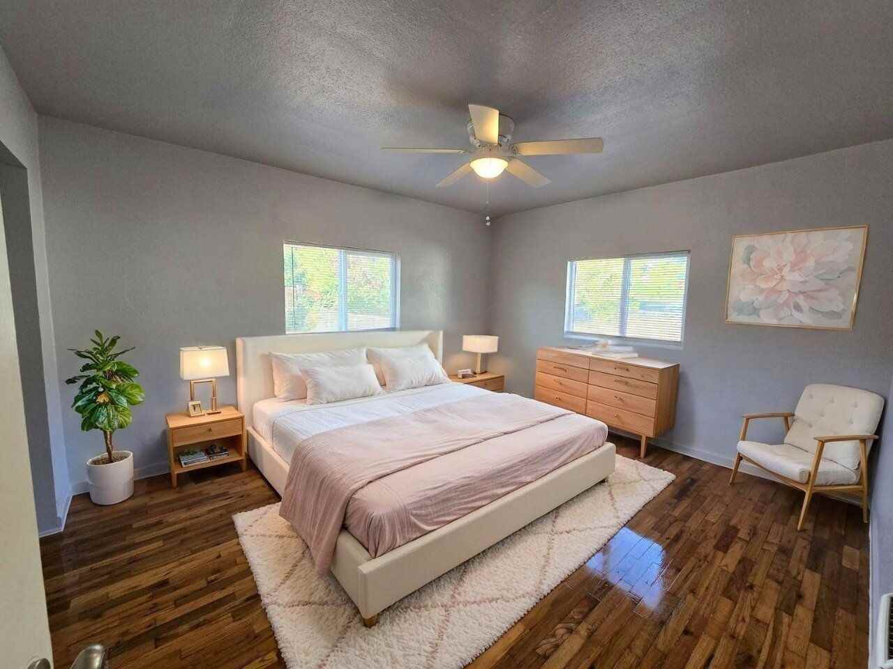 3428 W Harvard Ave - Photo 4 of 20
