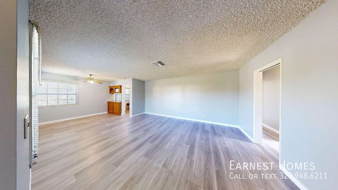 13950 Garber St - Photo 2 of 20