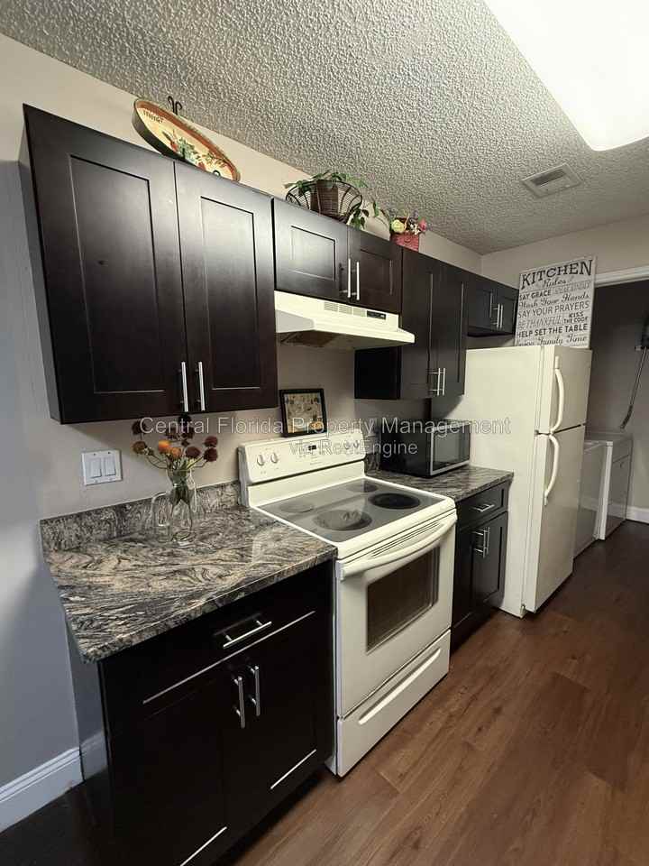 2501 Grassy Point Dr #103 - Photo 3 of 12