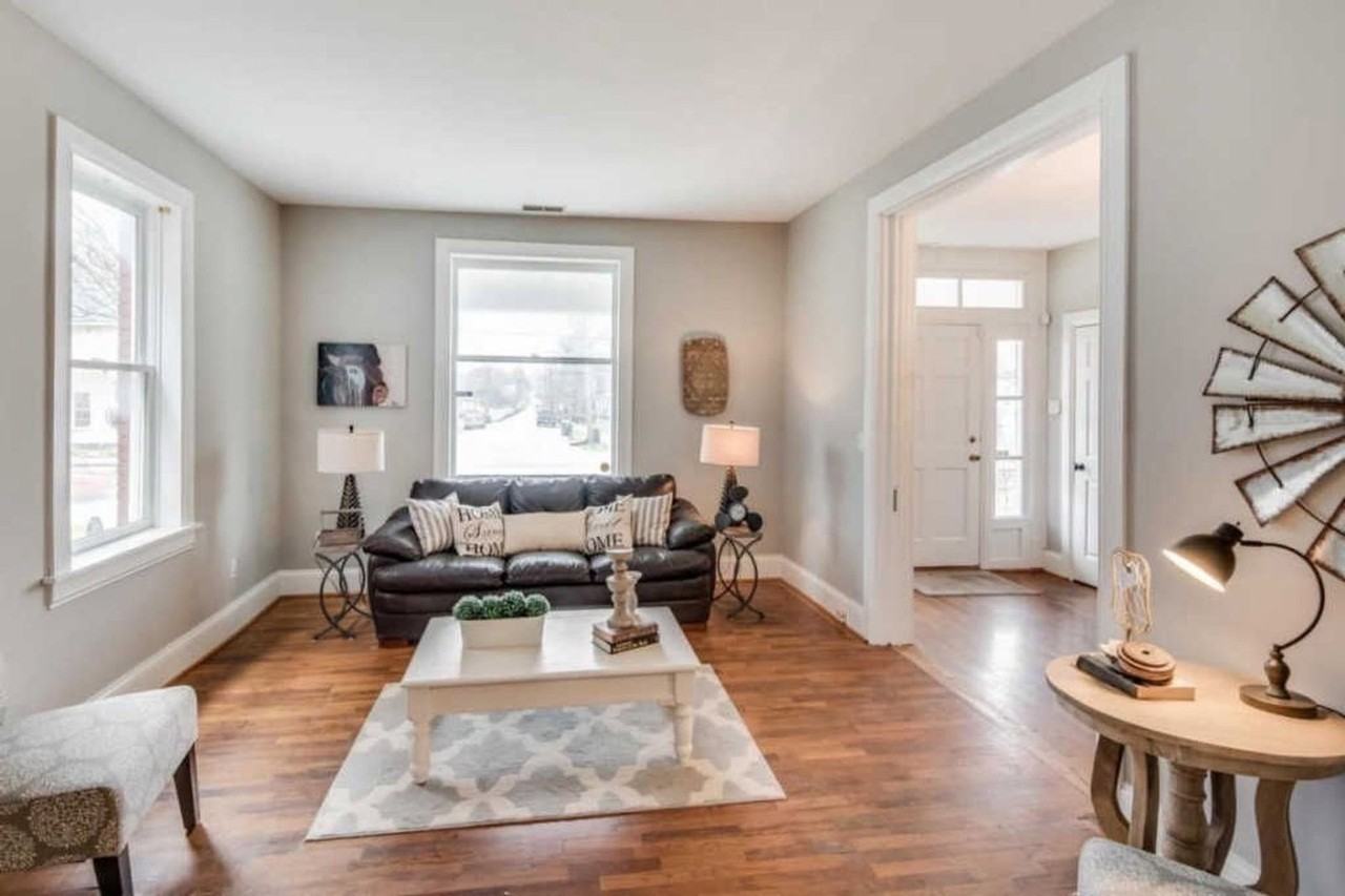 1202 S Willow St - Photo 5 of 20