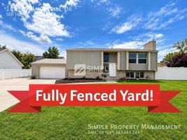 featured image of 1411 W Hawksbill Dr