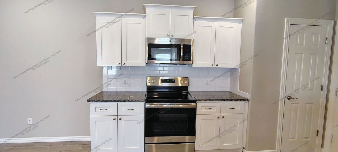 9714 Haven Blvd - Photo 6 of 18