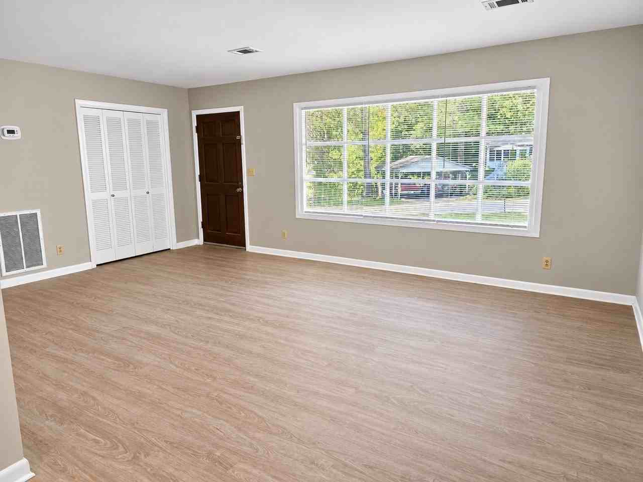 1304 Brockton Dr #B - Photo 3 of 12