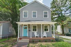 featured image of 3022 Groveland Ave