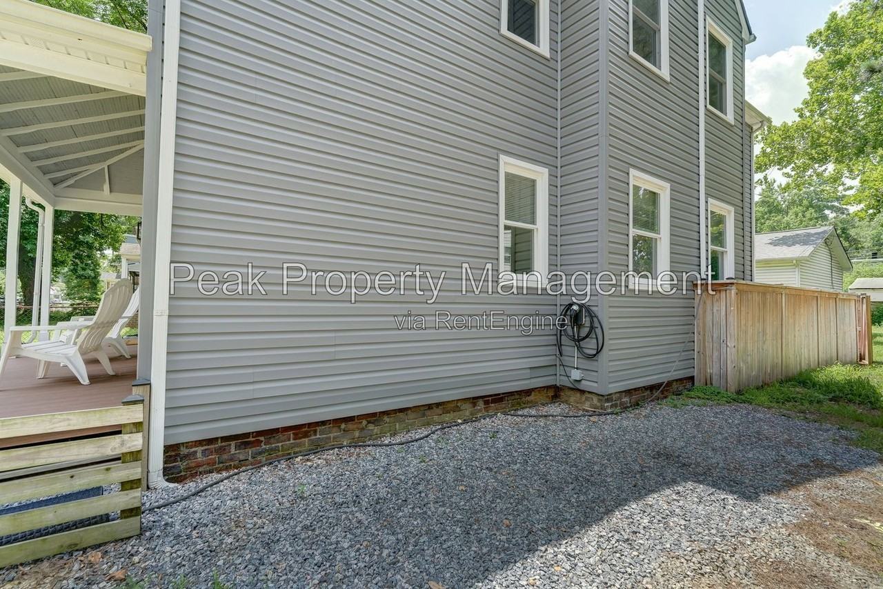 3022 Groveland Ave - Photo 7 of 43