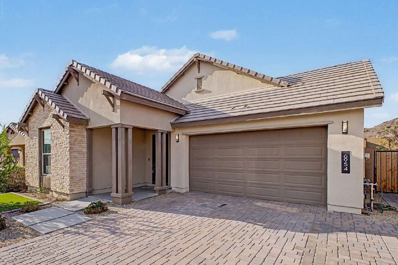 6954 W Maya Way - Photo 4 of 39