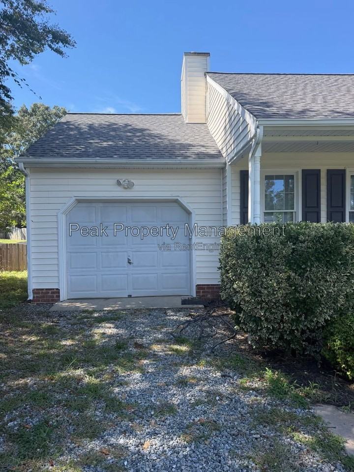 6176 Midnight Dr - Photo 7 of 10