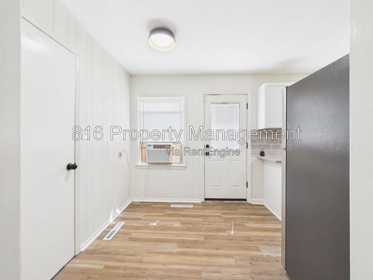 5201 Alma Ave - Photo 7 of 24