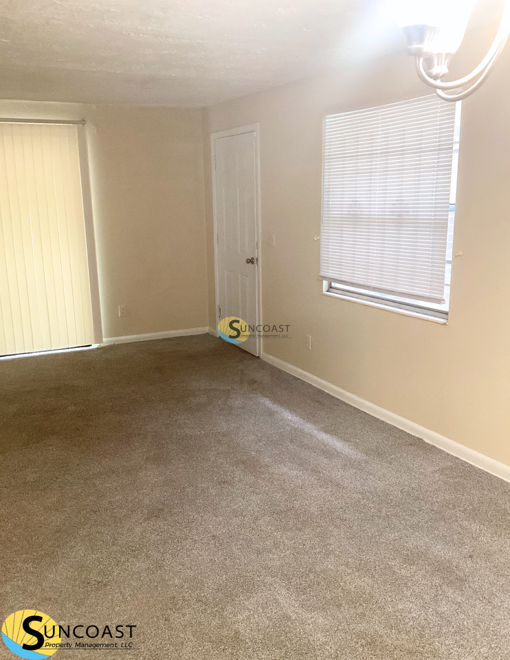 2481 W 25th St - Photo 4 of 13
