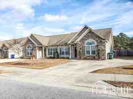 featured image of 3400B Ellsworth Dr