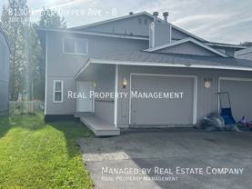 8130 Little Dipper Ave #B - Photo 1 of 1