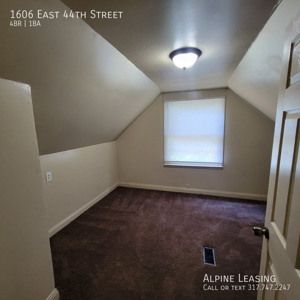 1606 E 44th St - Photo 2 of 6