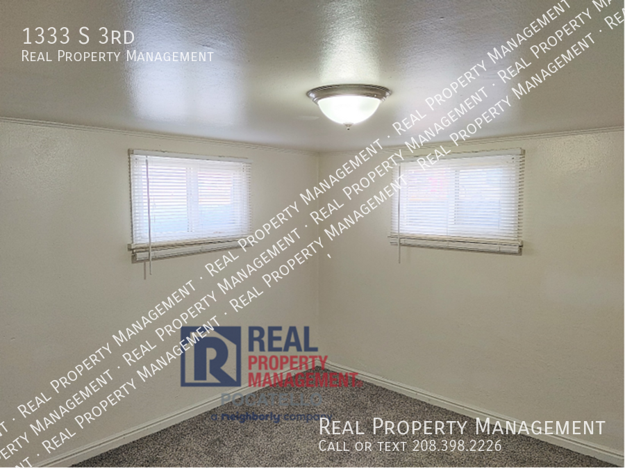 1333 S 3rd Ave - Photo 5 of 12