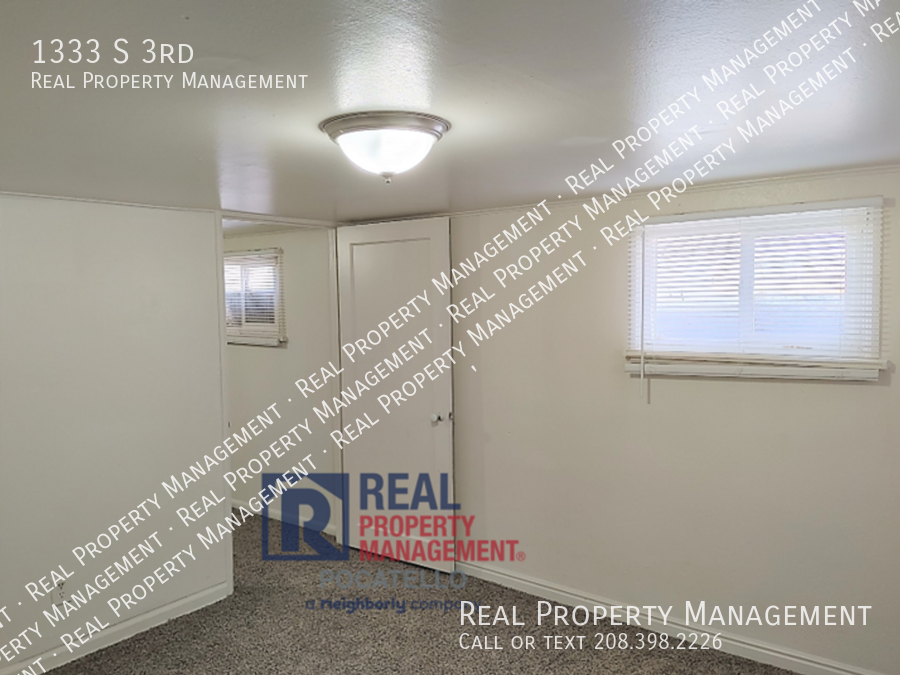 1333 S 3rd Ave - Photo 6 of 12