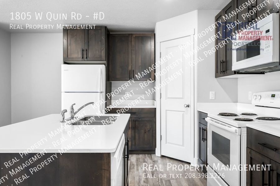 1805 W Quinn Rd #D - Photo 5 of 18