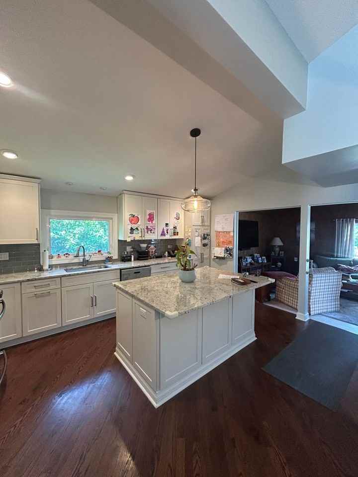 2924 Virginia Ln - Photo 3 of 27