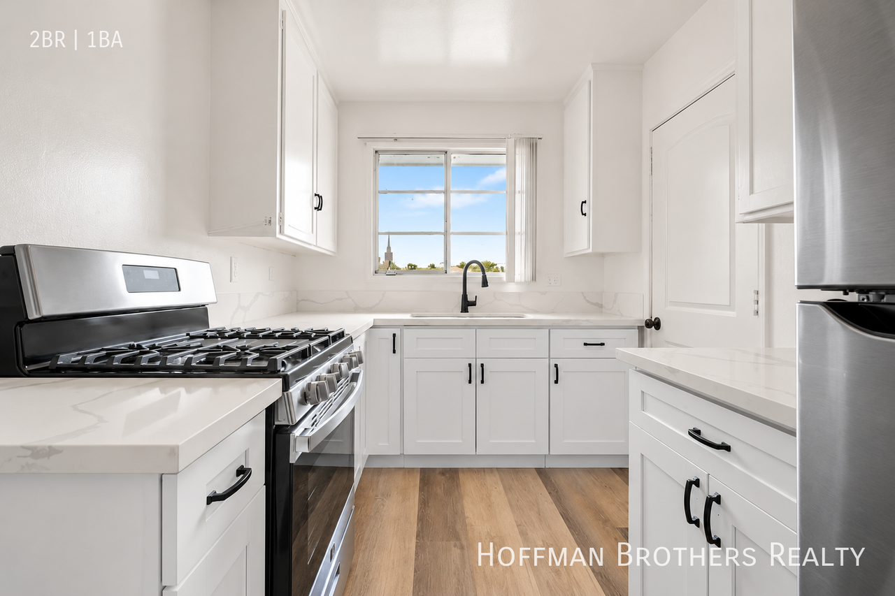 4118 Buckingham Rd #A - Photo 2 of 13