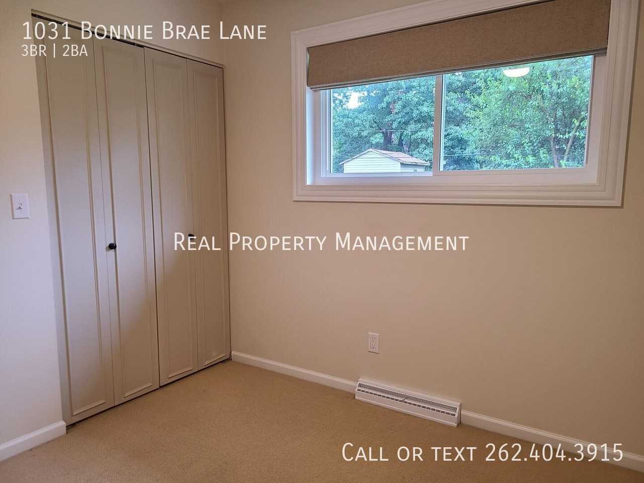 1031 Bonnie Brae Ln - Photo 7 of 15