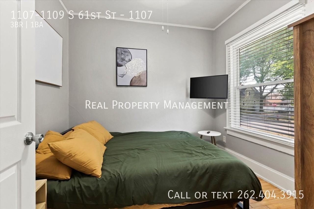 1107 S 61st St #1107 - Photo 4 of 13