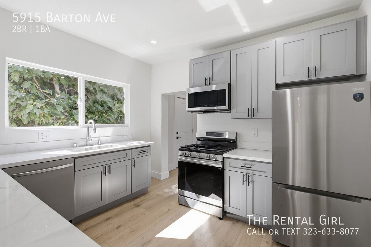 5915 Barton Ave - Photo 5 of 21
