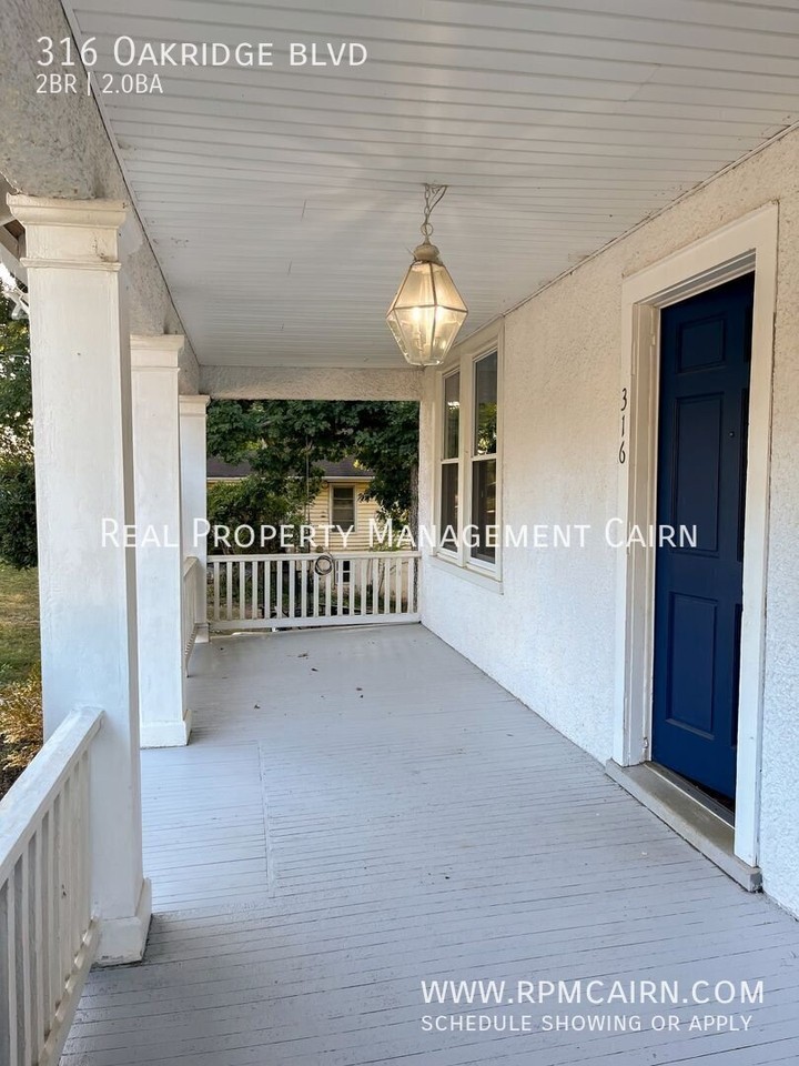 316 Oakridge Blvd - Photo 3 of 39