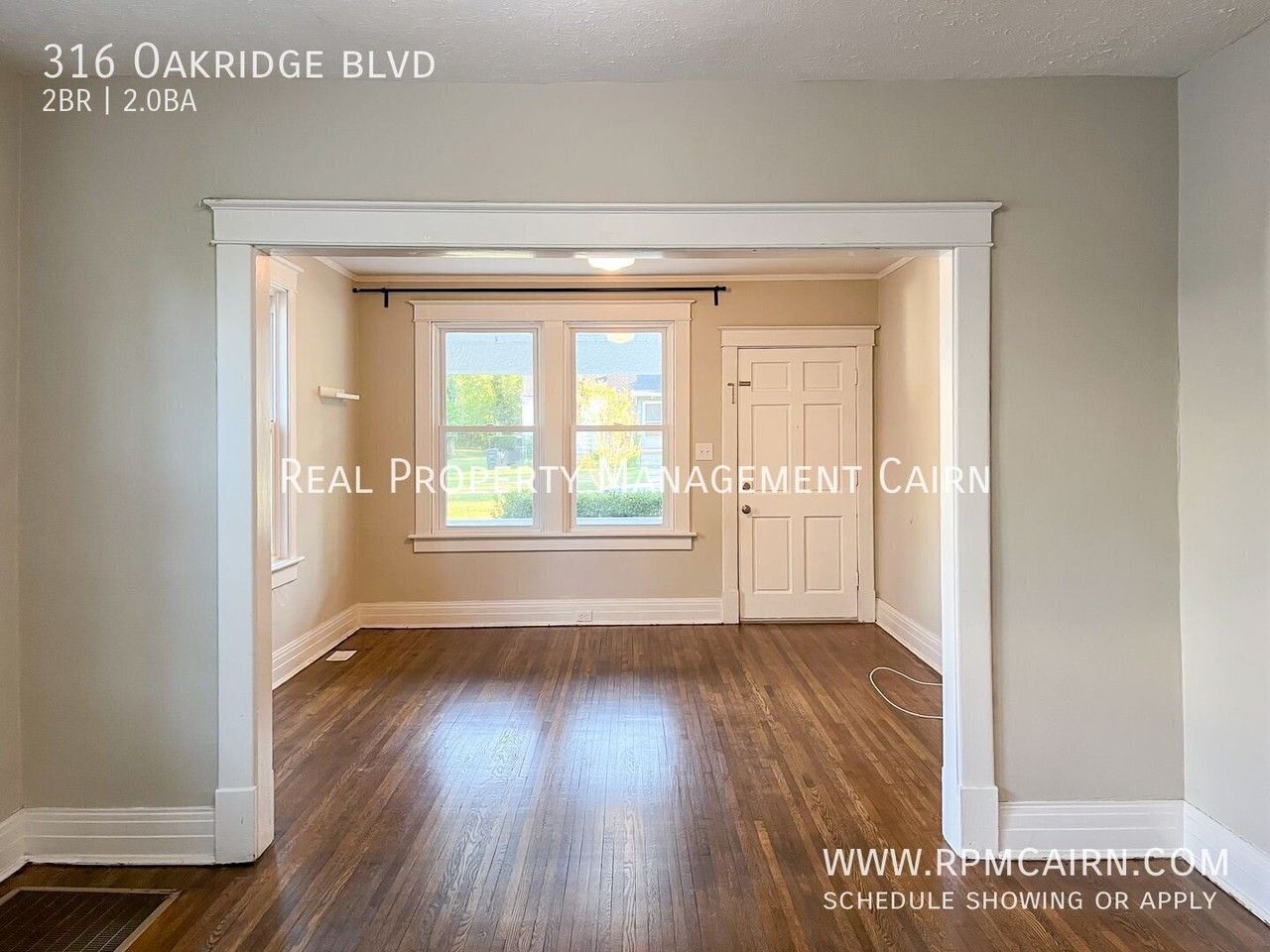 316 Oakridge Blvd - Photo 5 of 39