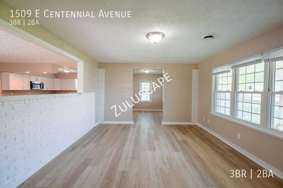 1509 E Centennial Ave - Photo 3 of 23